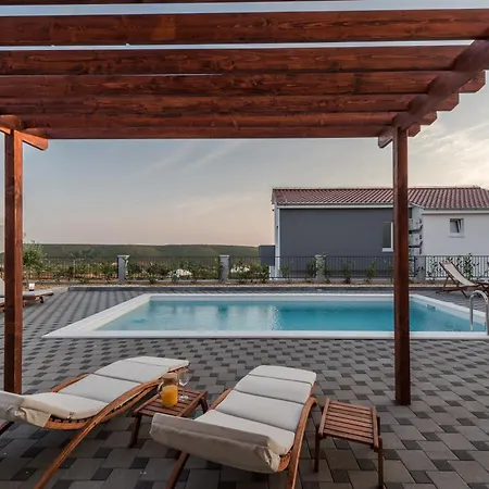 Villa Dalmacija V Sukošan